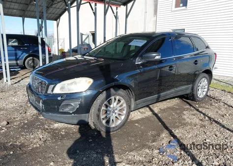 2010 Volvo Xc60 T6/T6 R-Design z USA, uszkodzony, nr VIN YV4992DZ6A2127386